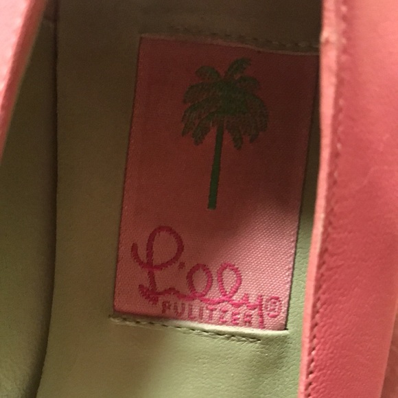 Lilly Pulitzer pink shoes - Picture 4 of 5